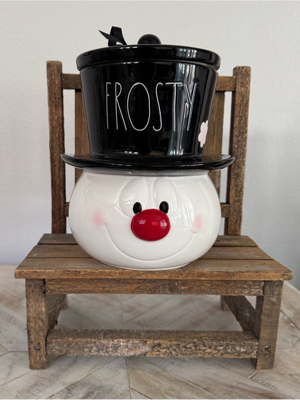 Rae Dunn Frosty The Snowman Canister / Cookie Jar